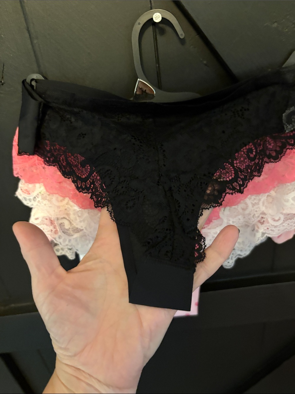 Marilyn Monroe Pink Floral & Polka Dot 5-Pack Cheeky Panties - Picture 3 of 11
